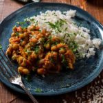 Arroz bastami con verduras al curry