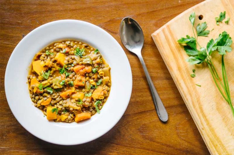 Receta de dhal de lentejas a la canela al estilo hindú